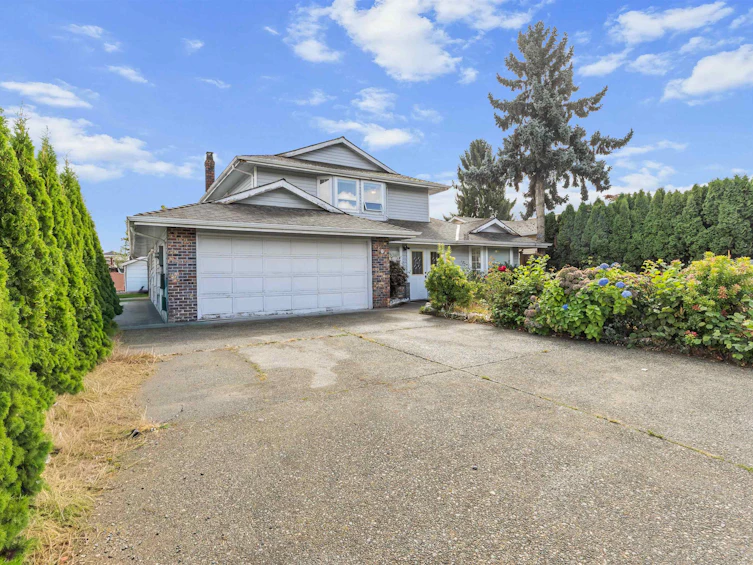 3504 Creston Drive, Abbotsford, BC, V2T 5B8