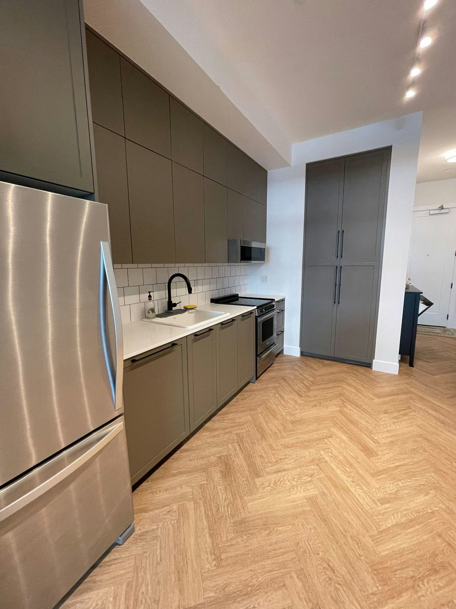 13933 105 Boulevard, Surrey, BC, V3T 0R6 - 3