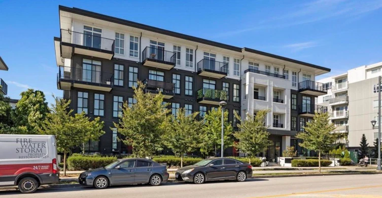 13933 105 Boulevard, Surrey, BC, V3T 0R6