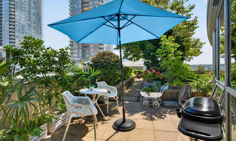 507-14 Begbie Street
