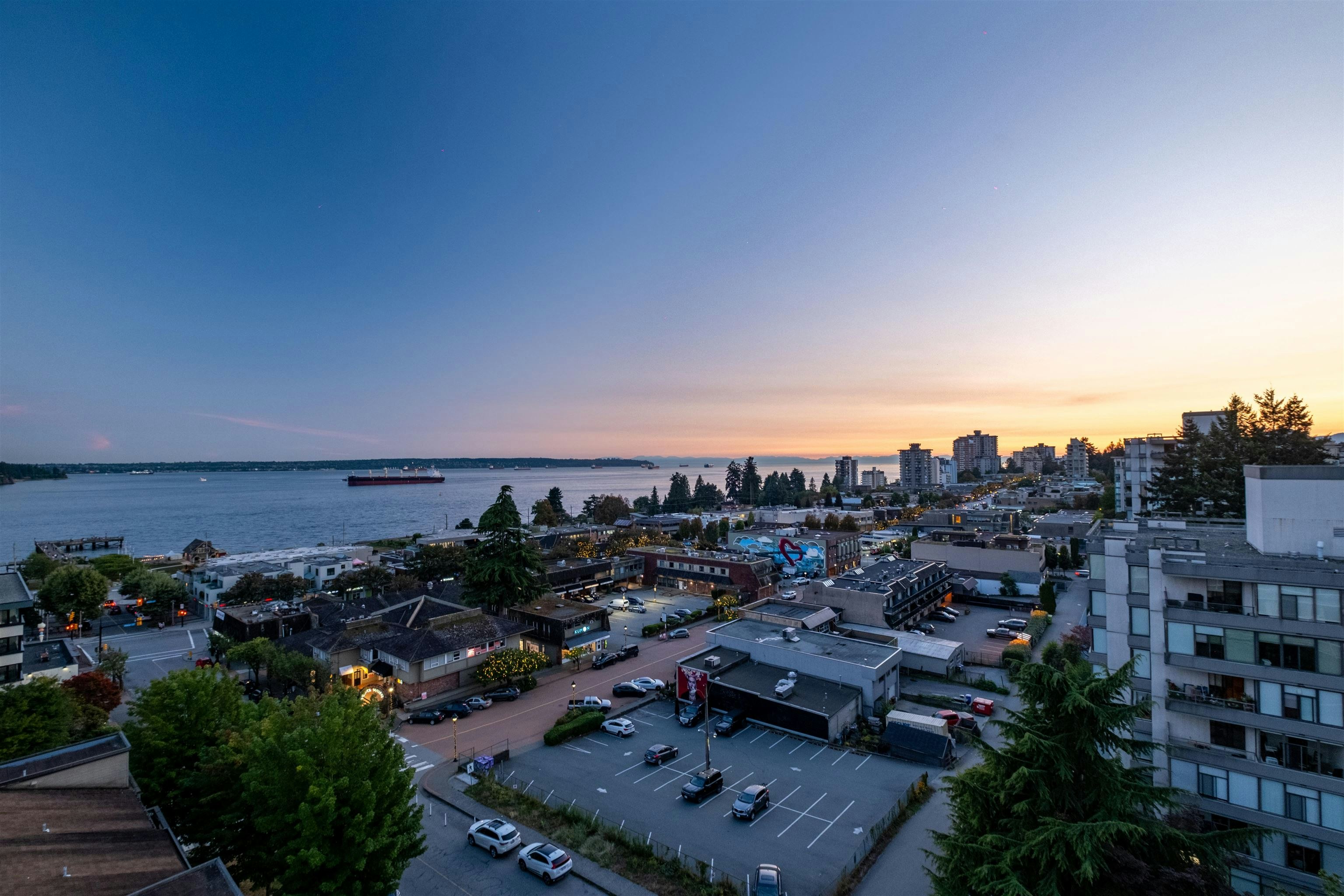 902-1390 Duchess Avenue, West Vancouver, BC, V7T 1H6