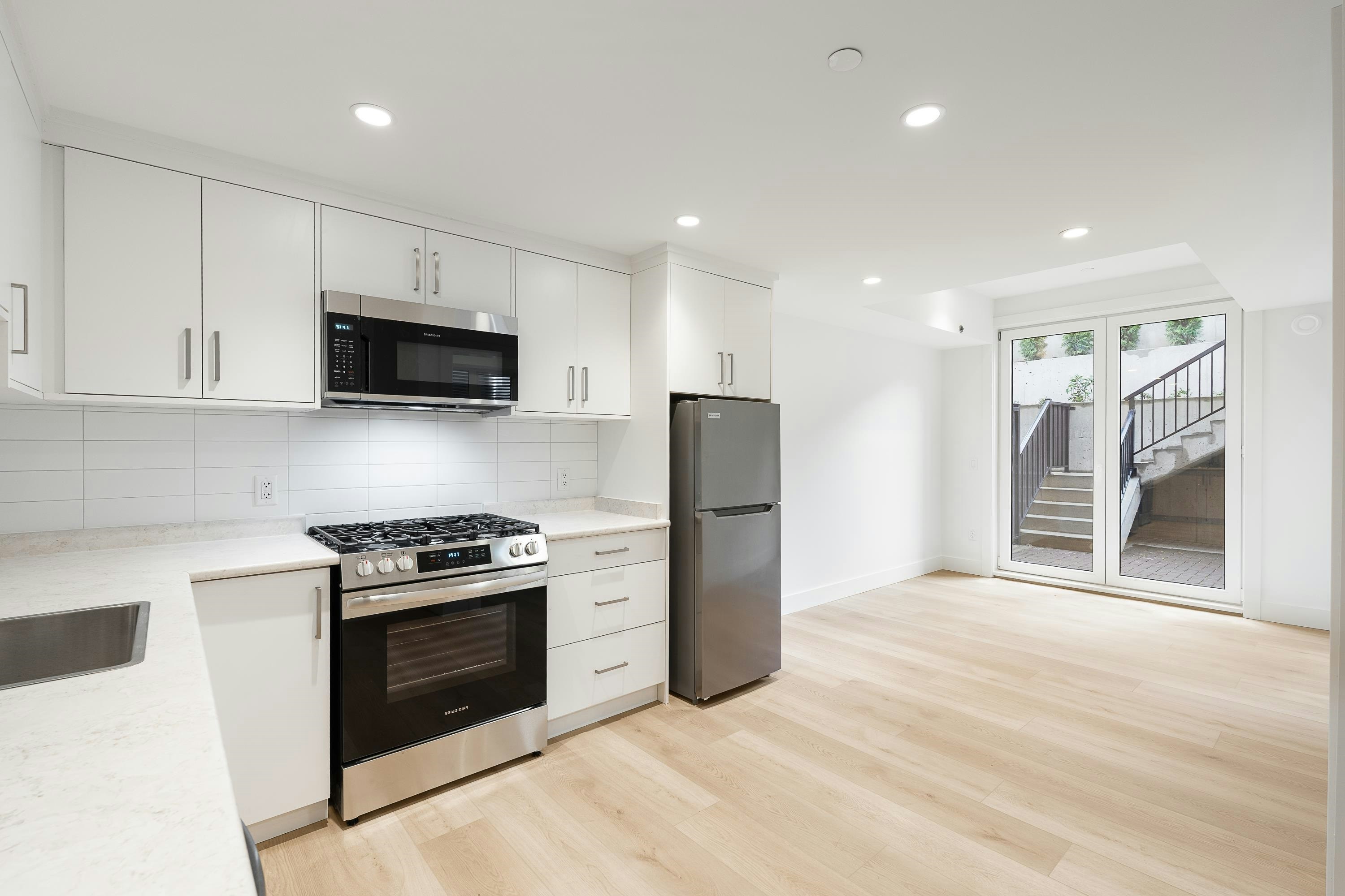 6460 Bruce Street, West Vancouver, BC, V7W 2G6 - 17