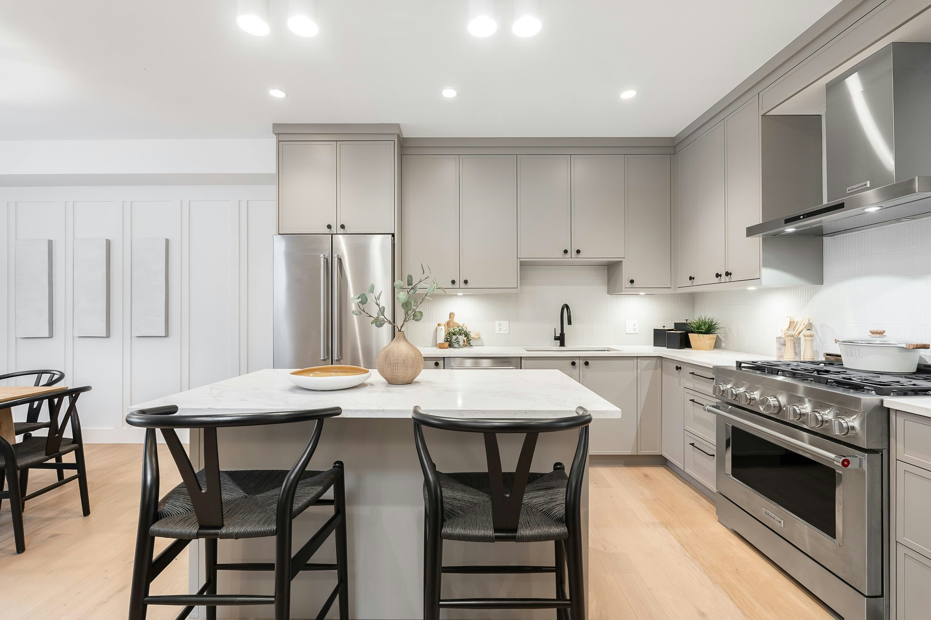 6460 Bruce Street, West Vancouver, BC, V7W 2G6 - 8