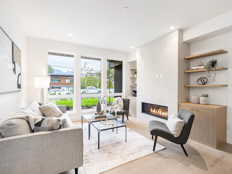 6460 Bruce Street, West Vancouver, BC, V7W 2G6 - 4