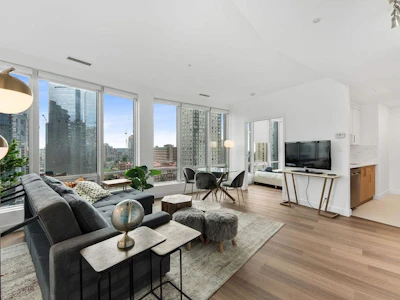 1204-989 Nelson Street - 3