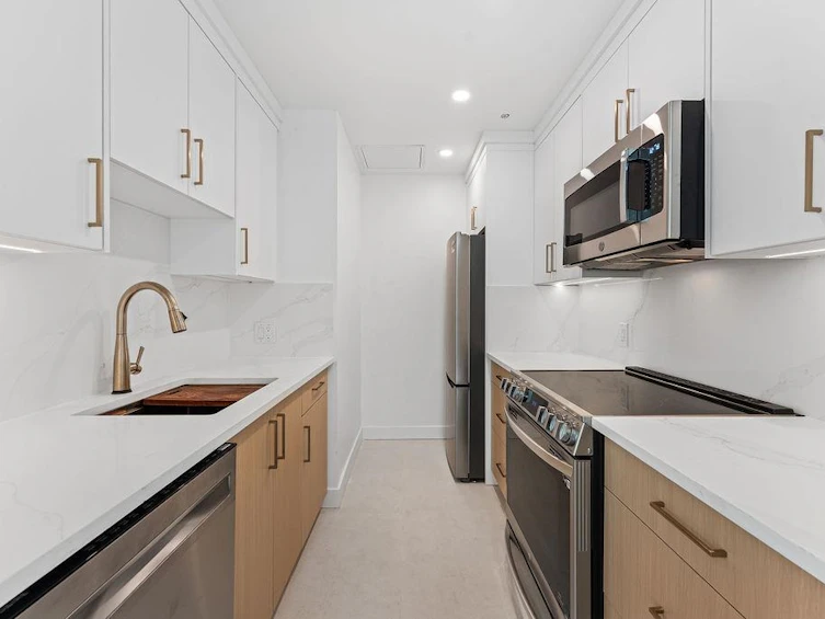 1204-989 Nelson Street, Vancouver, BC, V6Z 2S1 - 10