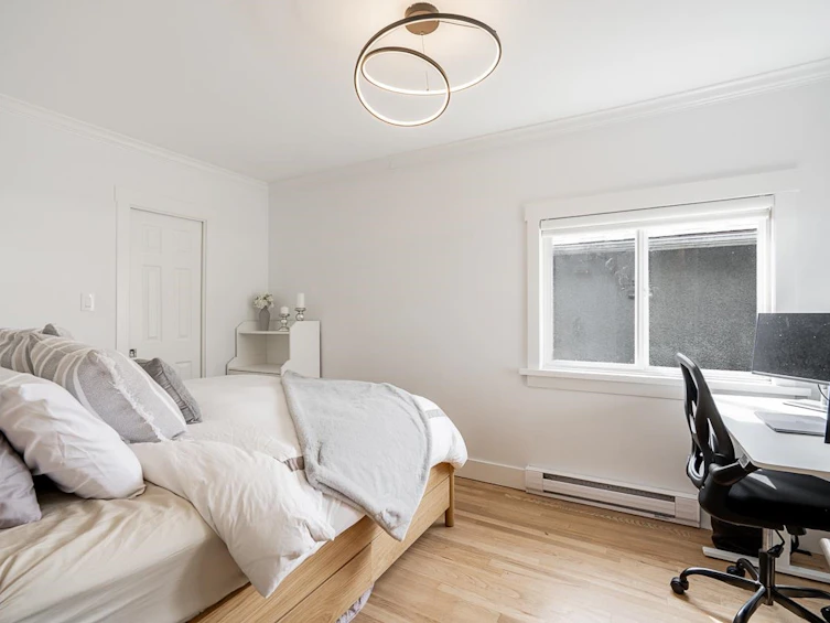 1617 E 36th Avenue, Vancouver, BC, V5P 1C3 - 11