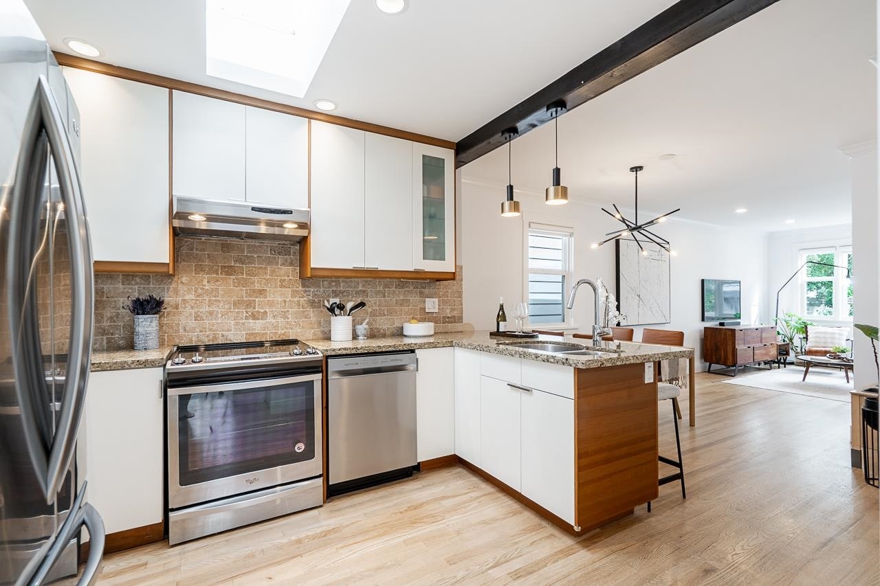 1617 E 36th Avenue, Vancouver, BC, V5P 1C3 - 7