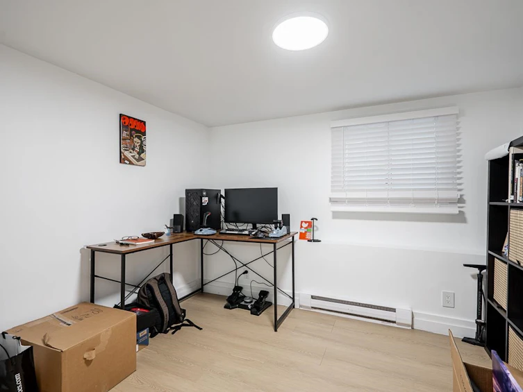 1617 E 36th Avenue, Vancouver, BC, V5P 1C3 - 24