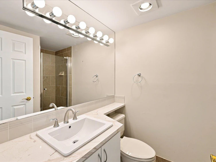 901-5425 Yew Street, Vancouver, BC, V6M 3X7 - 30