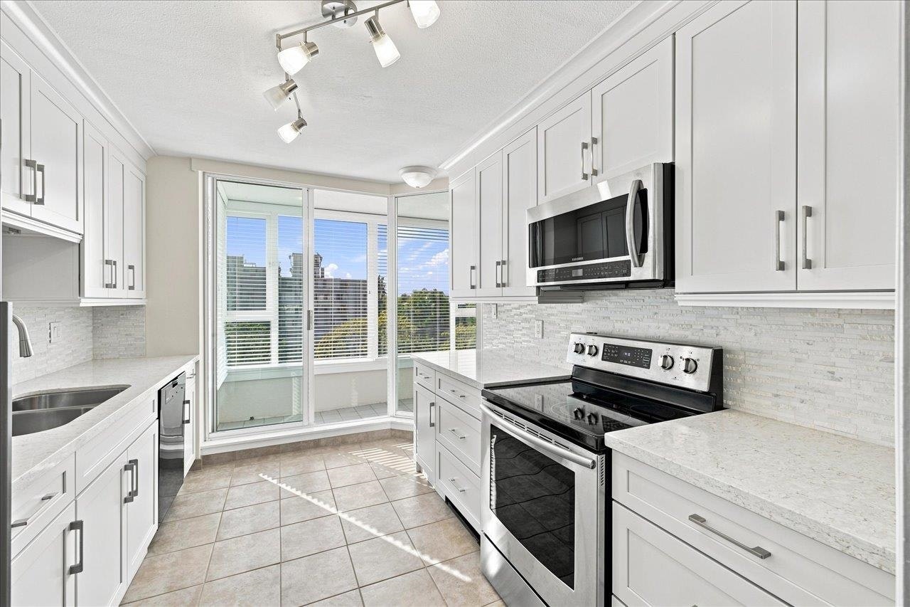 901-5425 Yew Street, Vancouver, BC, V6M 3X7 - 18