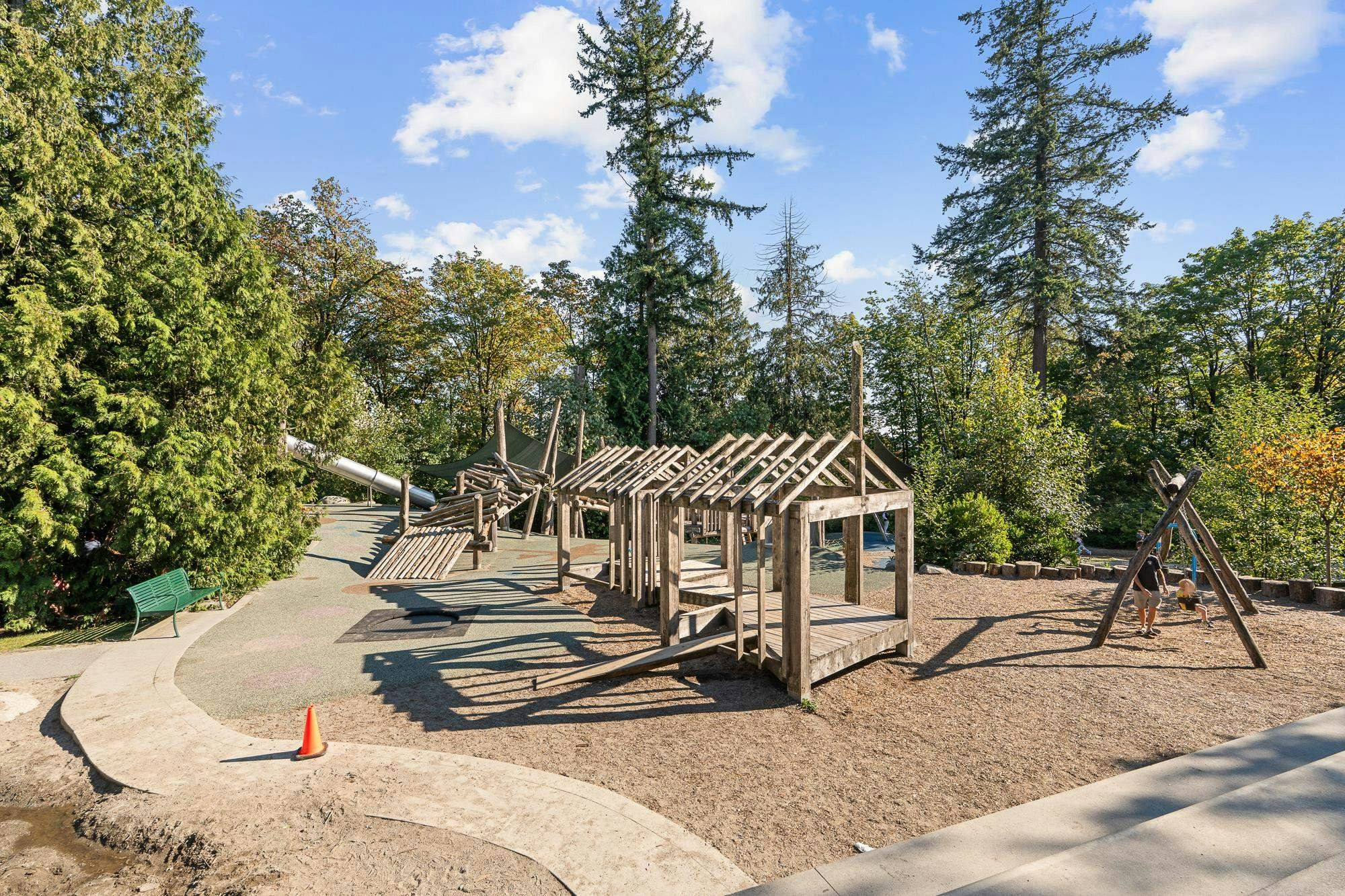 203-650 E 2nd Street, North Vancouver, BC, V7L 1E3 - 21