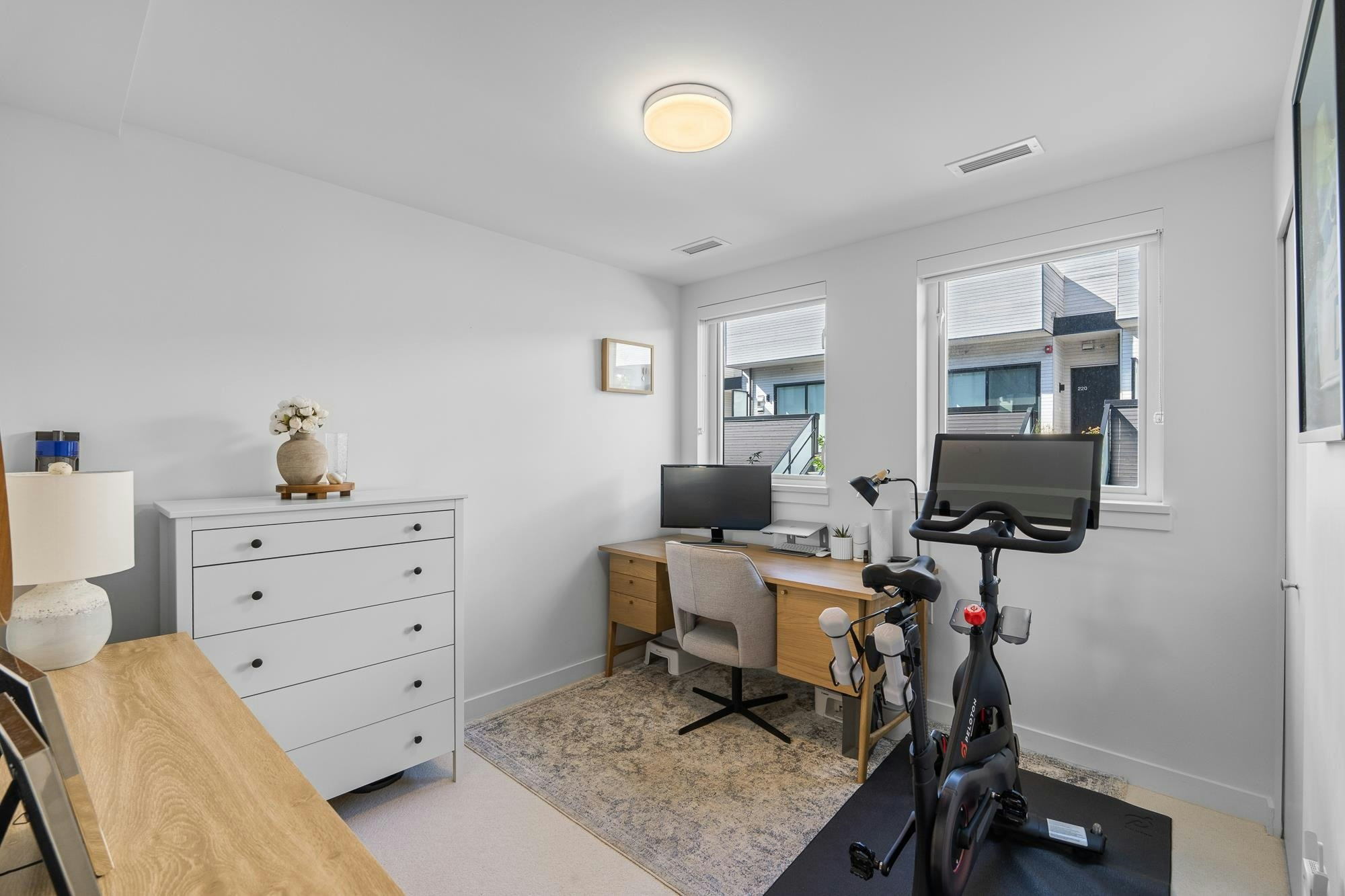 203-650 E 2nd Street, North Vancouver, BC, V7L 1E3 - 10