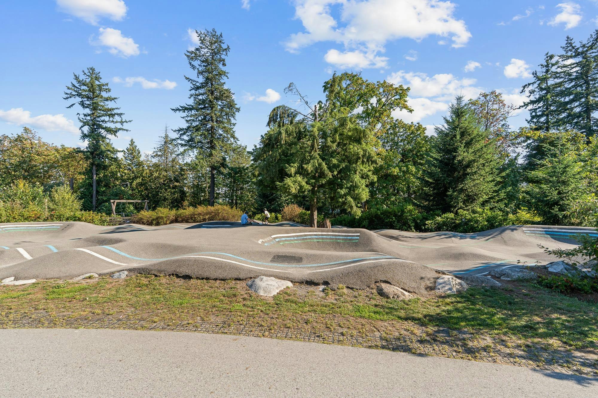 203-650 E 2nd Street, North Vancouver, BC, V7L 1E3 - 22