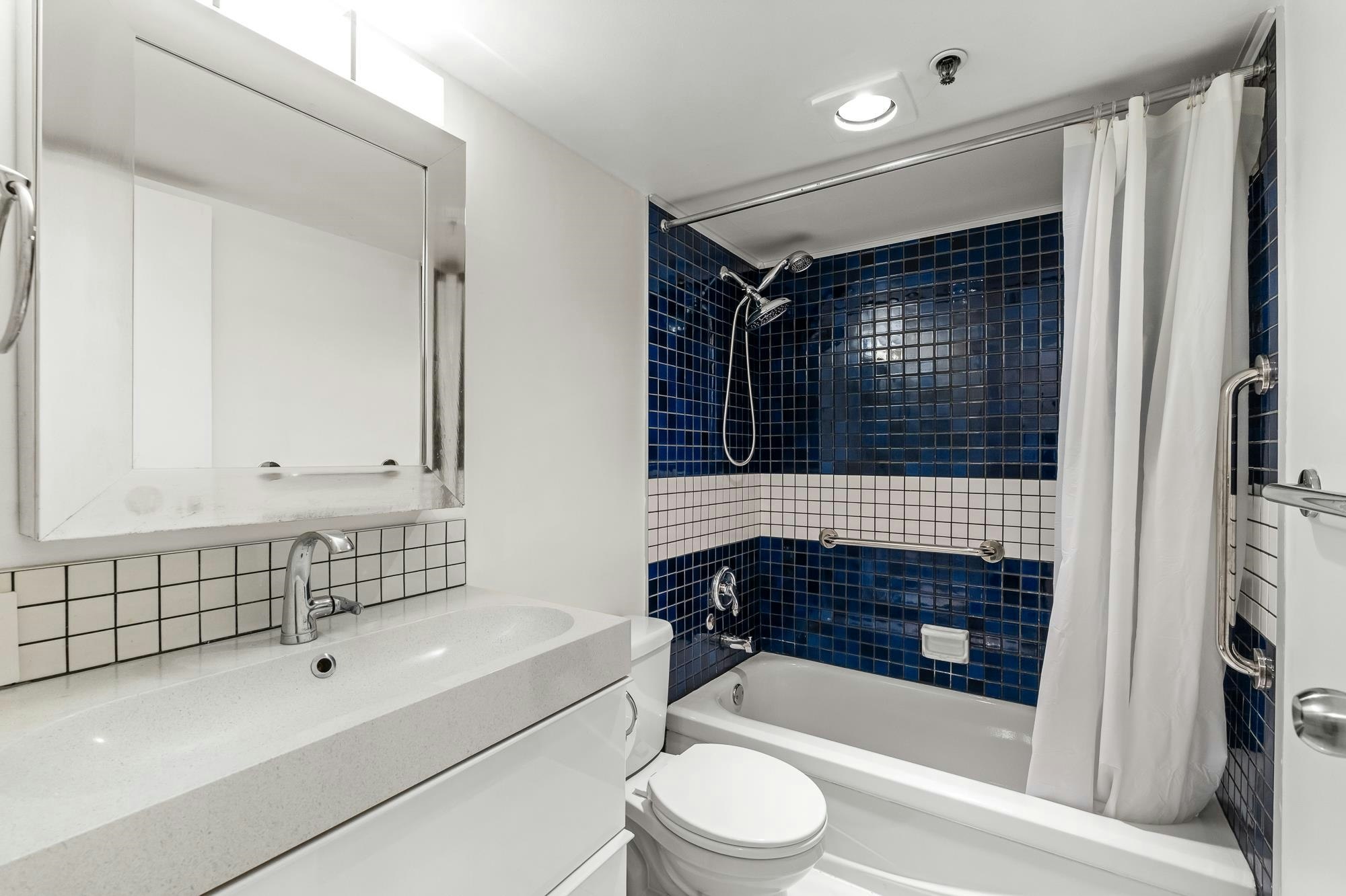 101-2119 Bellevue Avenue, West Vancouver, BC, V7V 1C2 - 15