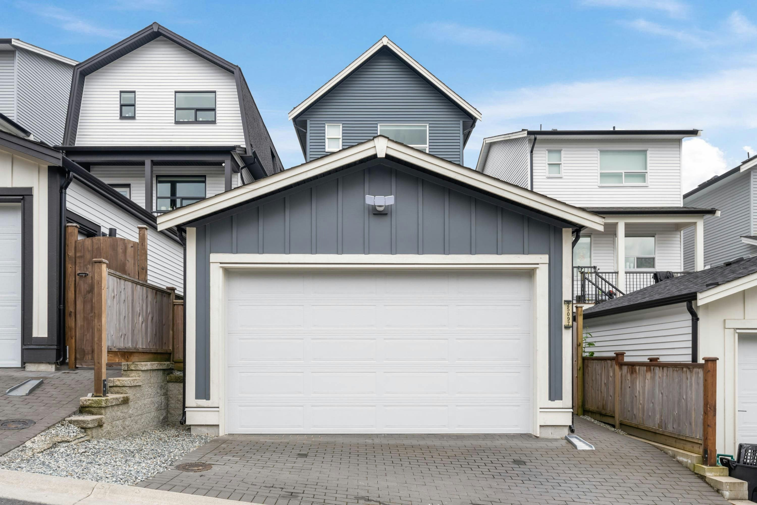 25097 112 Avenue, Maple Ridge, BC, V2W 0K6 - 39
