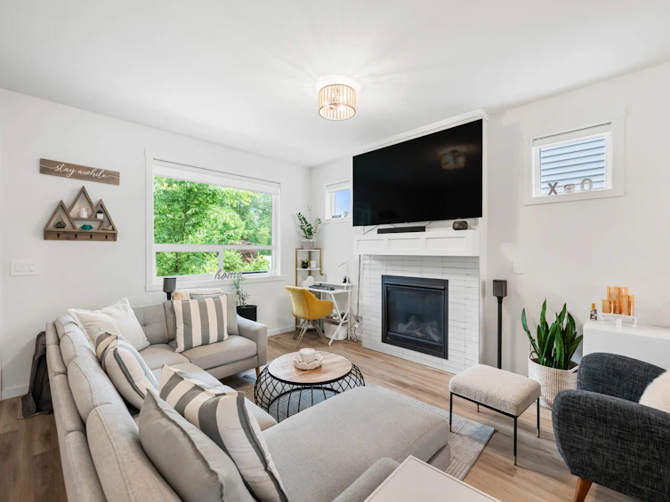 25097 112 Avenue, Maple Ridge, BC, V2W 0K6 - 10