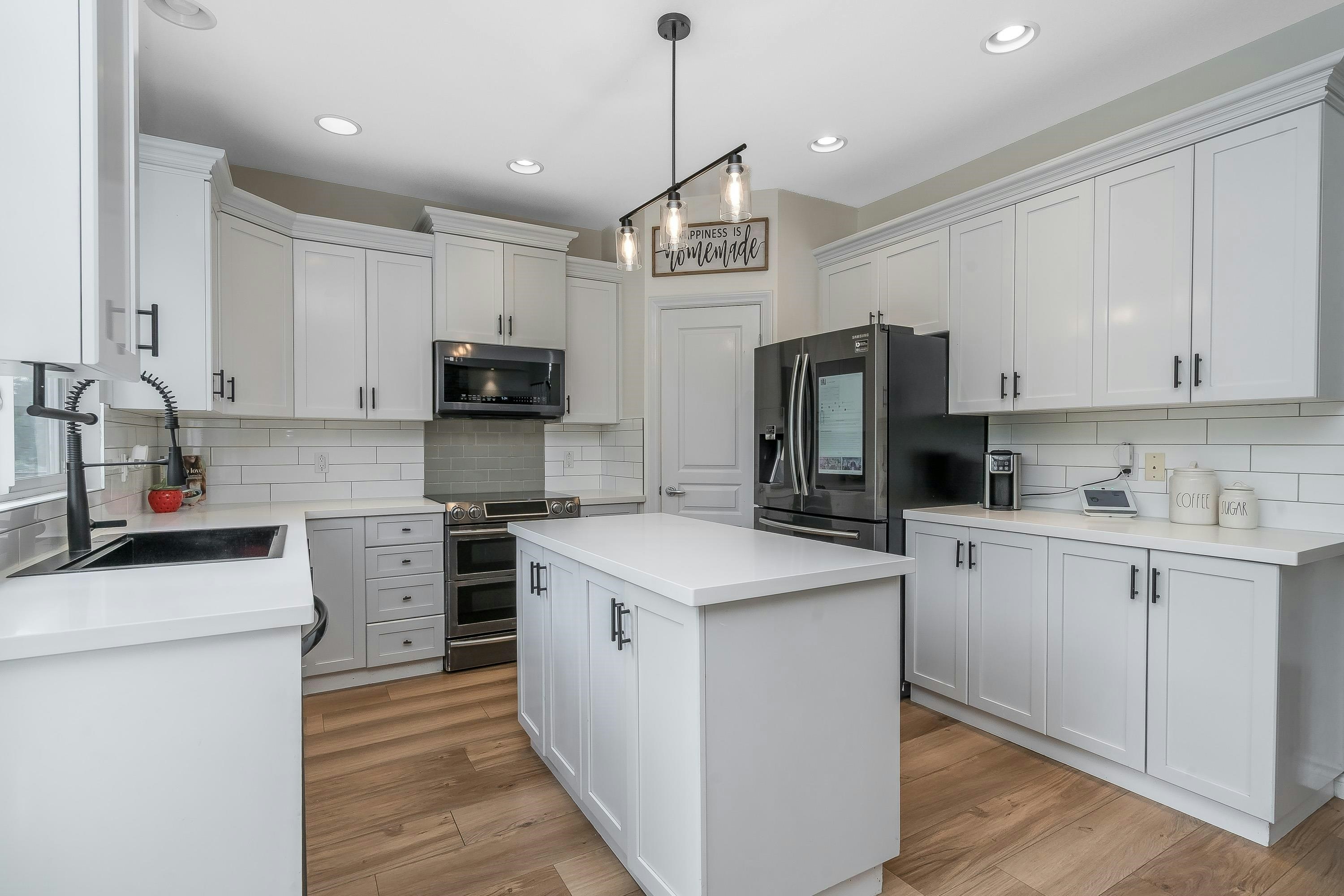 24128 Hill Avenue, Maple Ridge, BC, V2W 2C9 - 10