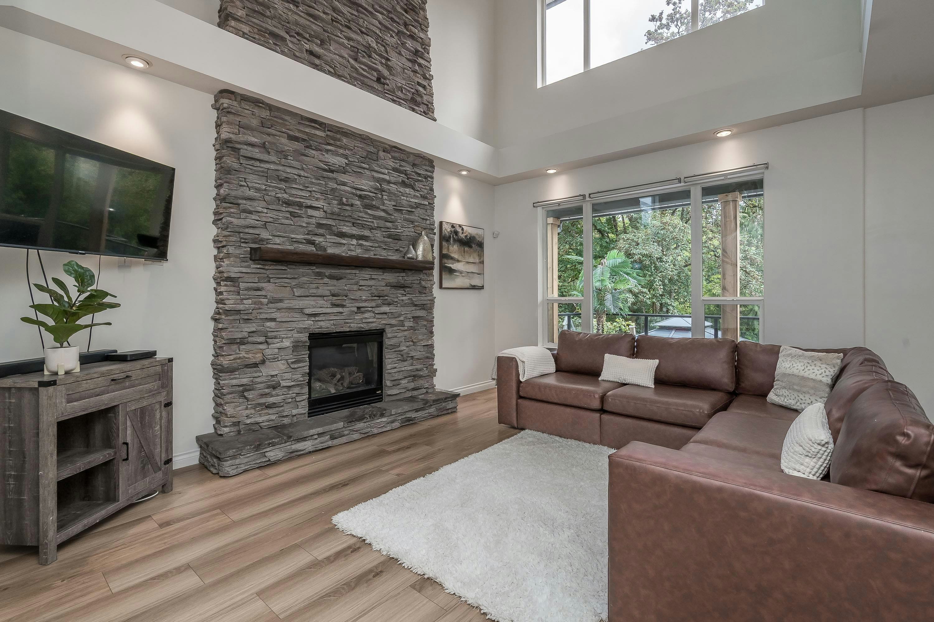24128 Hill Avenue, Maple Ridge, BC, V2W 2C9 - 8