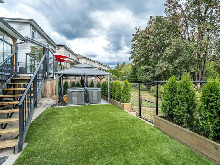 24128 Hill Avenue, Maple Ridge, BC, V2W 2C9 - 36