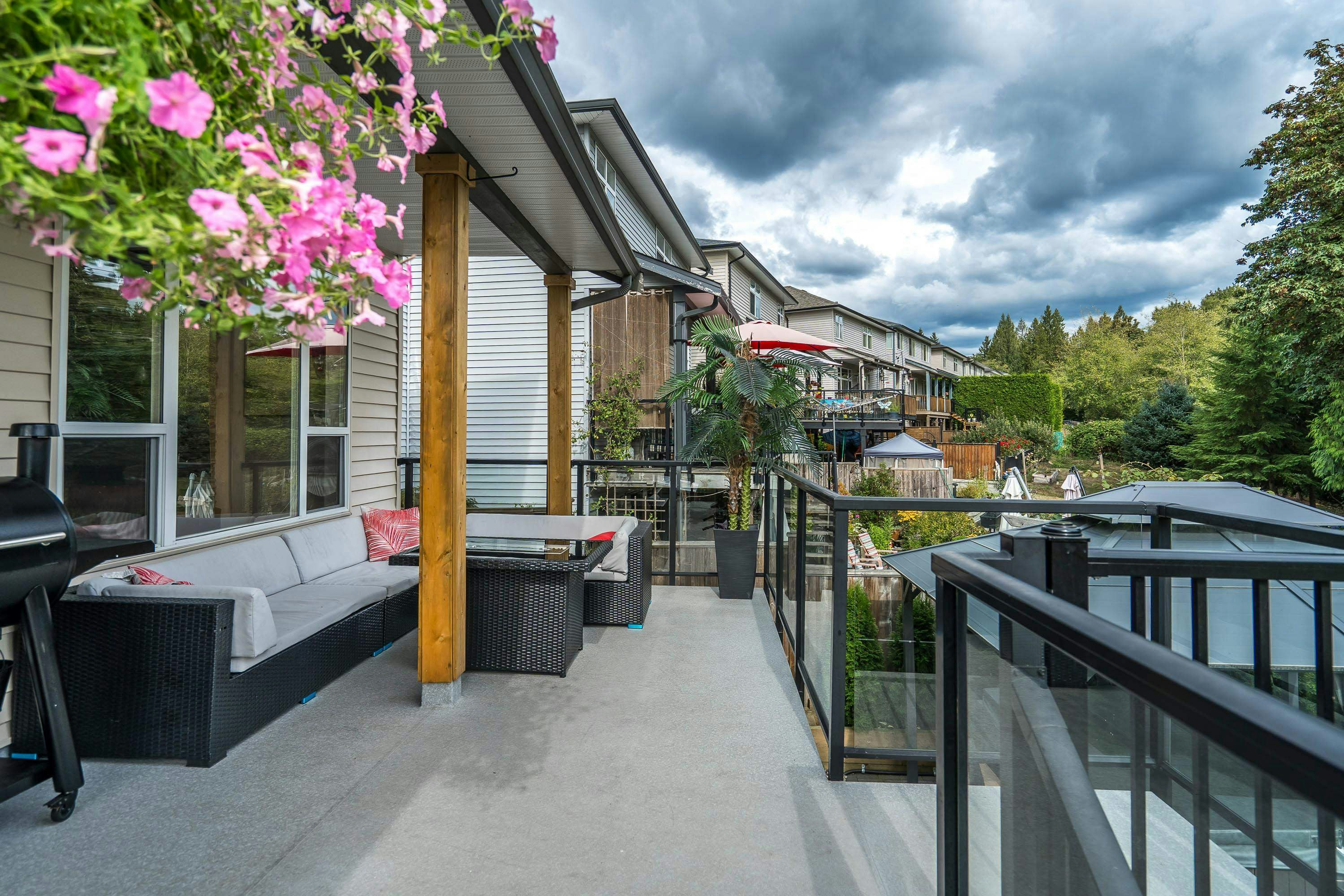 24128 Hill Avenue, Maple Ridge, BC, V2W 2C9 - 31