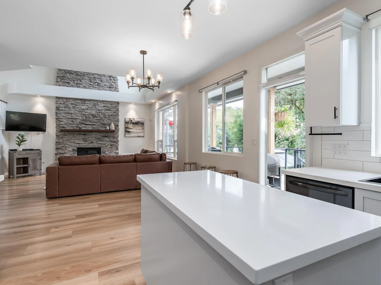 24128 Hill Avenue, Maple Ridge, BC, V2W 2C9 - 11