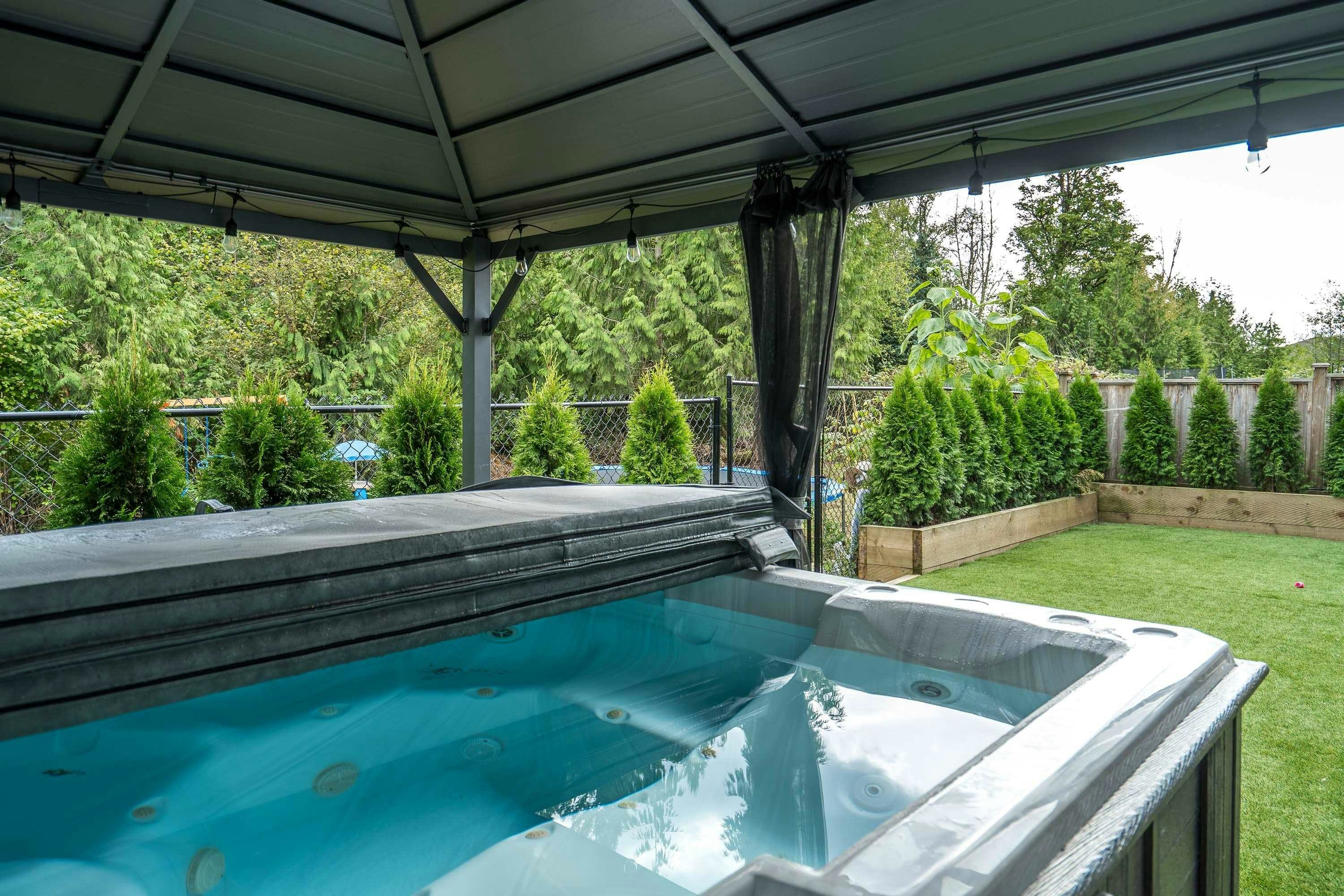 24128 Hill Avenue, Maple Ridge, BC, V2W 2C9 - 34