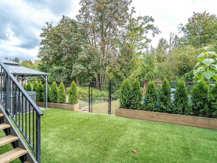 24128 Hill Avenue, Maple Ridge, BC, V2W 2C9 - 35