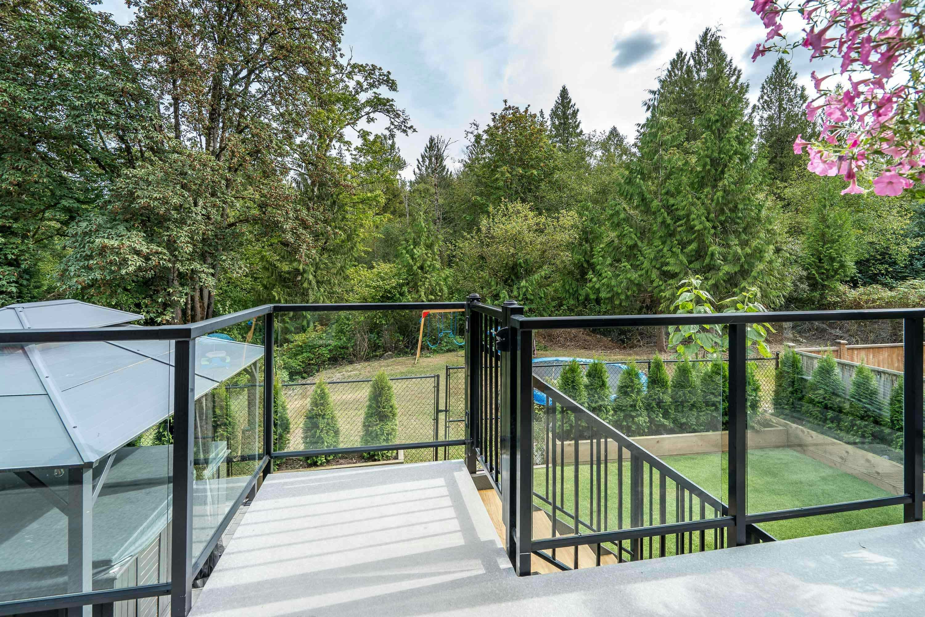 24128 Hill Avenue, Maple Ridge, BC, V2W 2C9 - 30