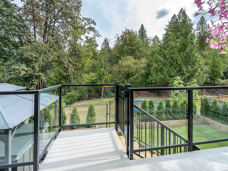 24128 Hill Avenue, Maple Ridge, BC, V2W 2C9 - 30