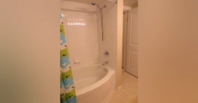 310-9283 Government Street, Burnaby, BC, V3N 4R6 - 9