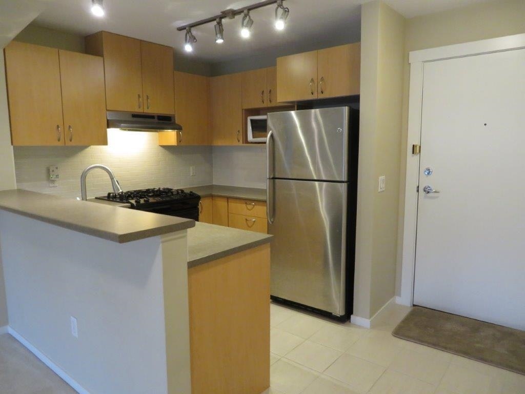 310-9283 Government Street, Burnaby, BC, V3N 4R6 - 3
