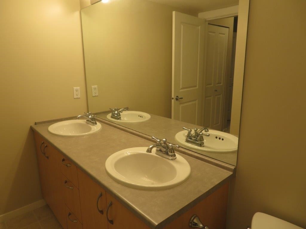 310-9283 Government Street, Burnaby, BC, V3N 4R6 - 8