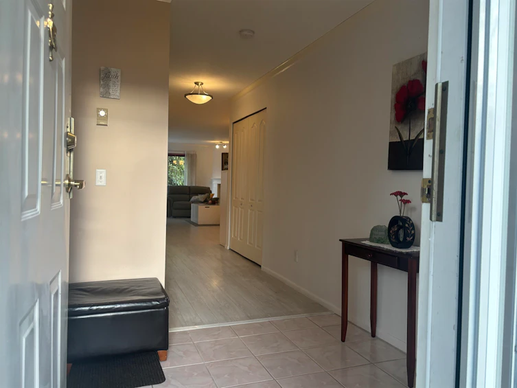 311-13910 101 Avenue, Surrey, BC, V3T 1L6 - 4