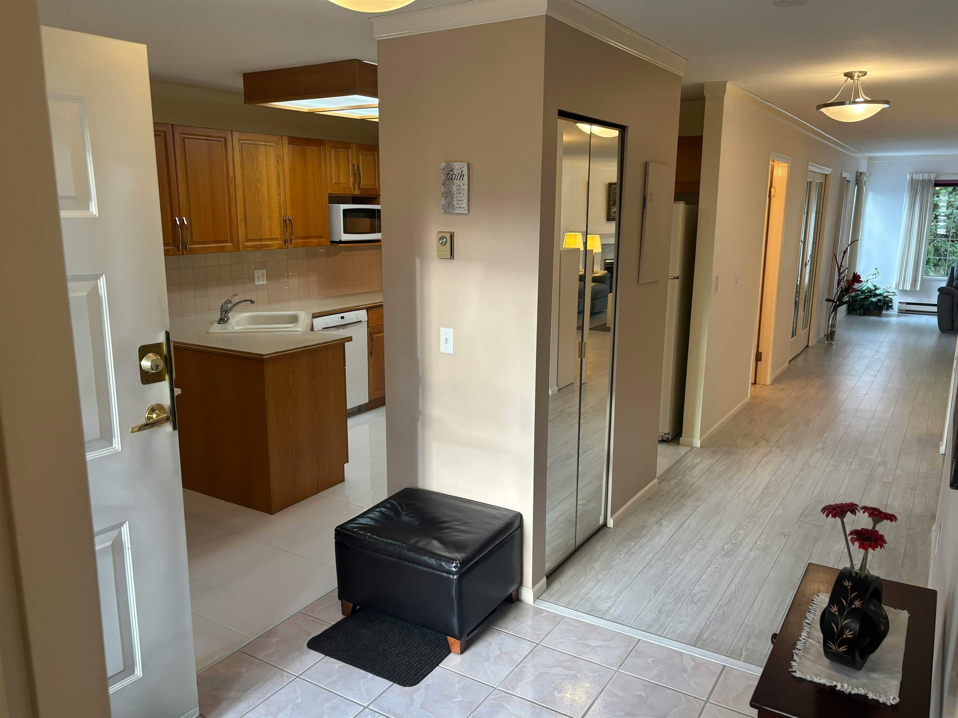 311-13910 101 Avenue, Surrey, BC, V3T 1L6 - 5