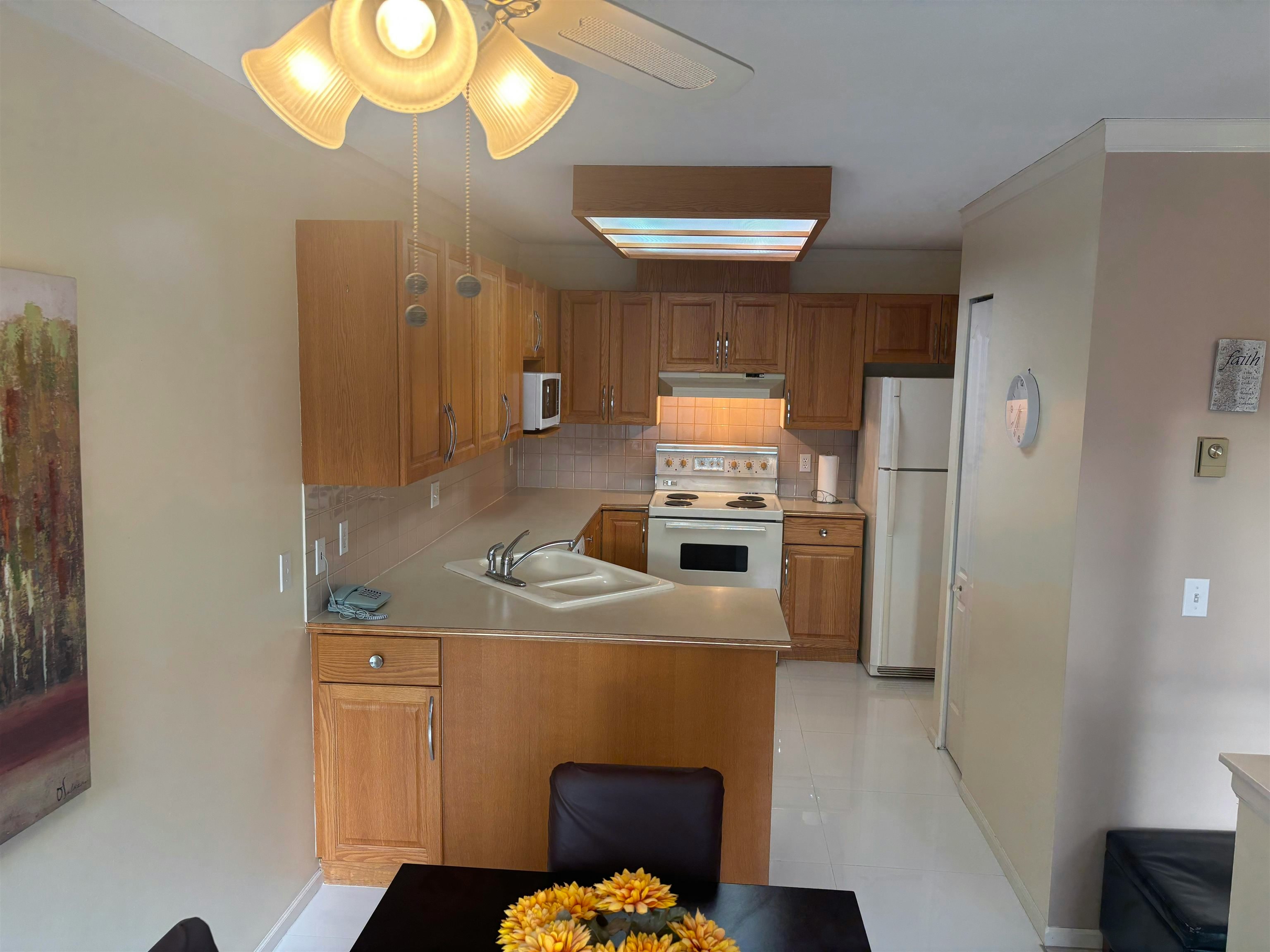 311-13910 101 Avenue, Surrey, BC, V3T 1L6 - 7
