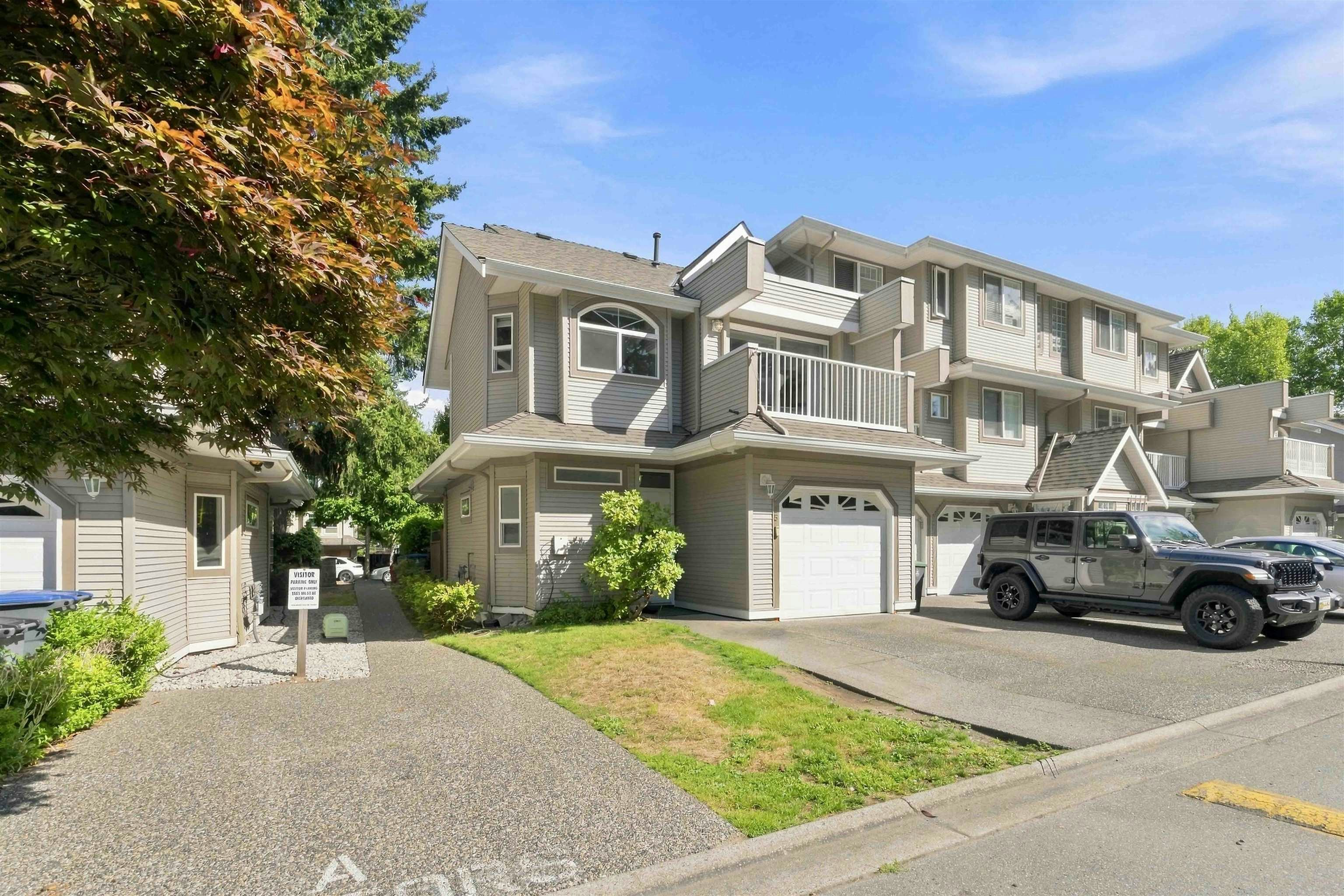 25-8289 121a Street - 2