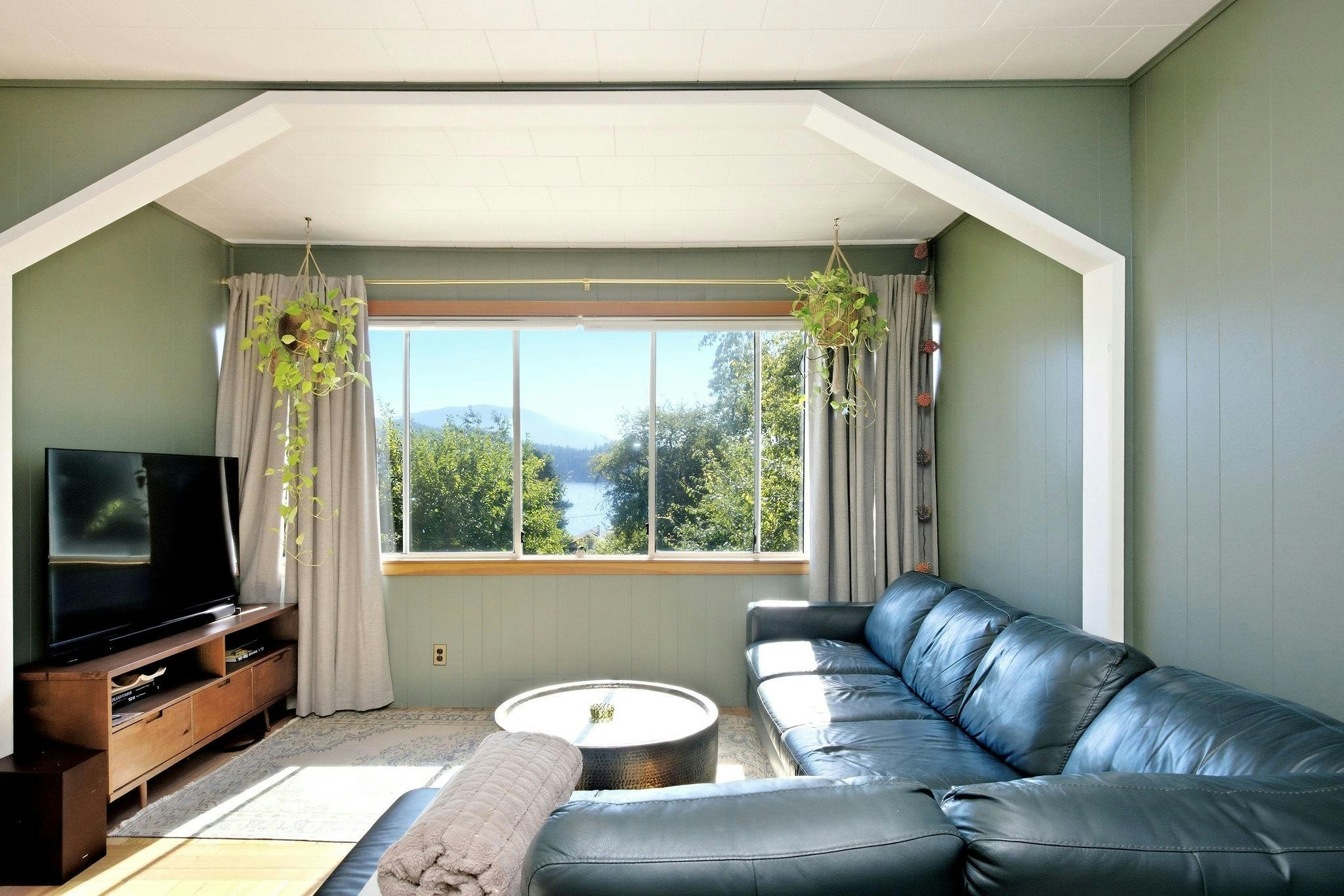 633 Beach Avenue, Gibsons, BC, V0N 1V9 - 12
