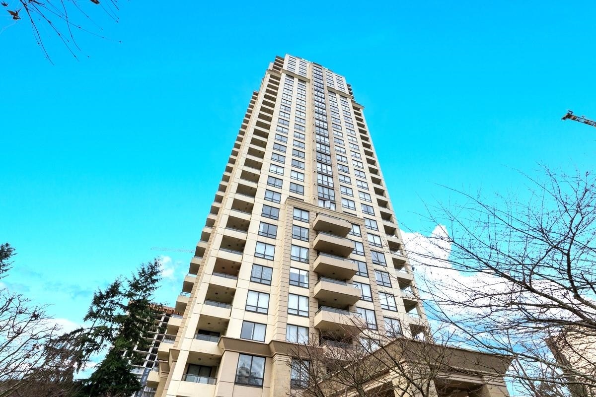 2102-4333 Central Boulevard, Burnaby, BC, V5H 4W8