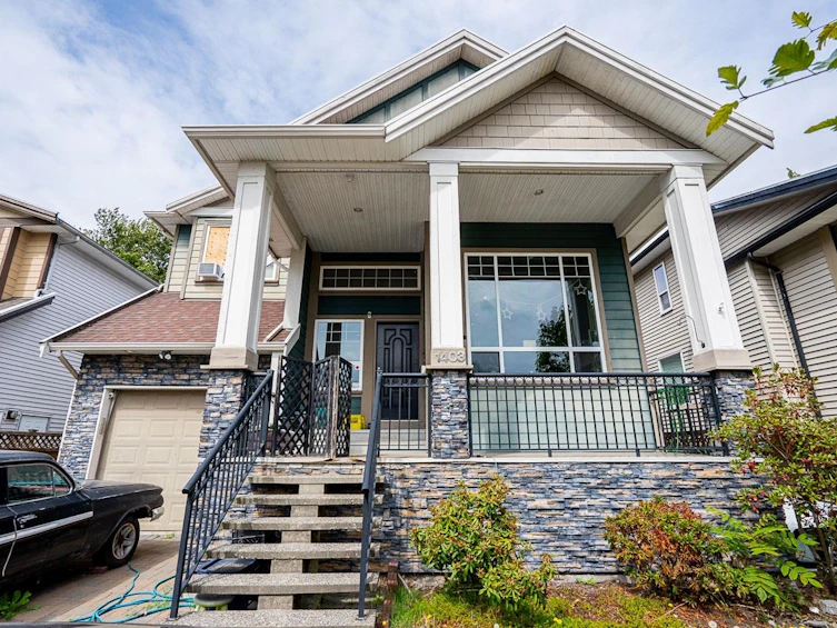 1403 Canil Avenue, New Westminster, BC, V3M 0E2 - 2