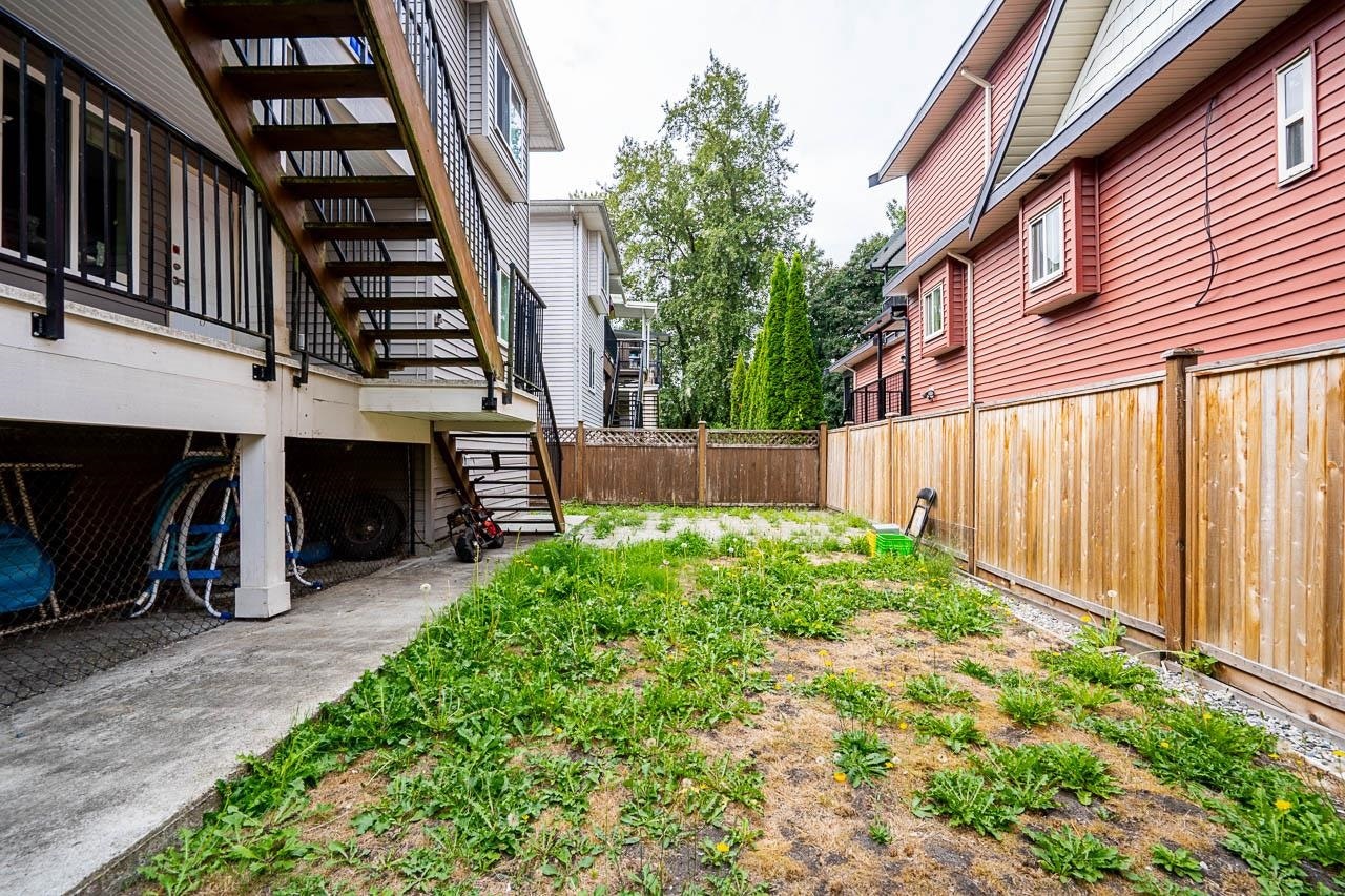 1403 Canil Avenue, New Westminster, BC, V3M 0E2 - 35
