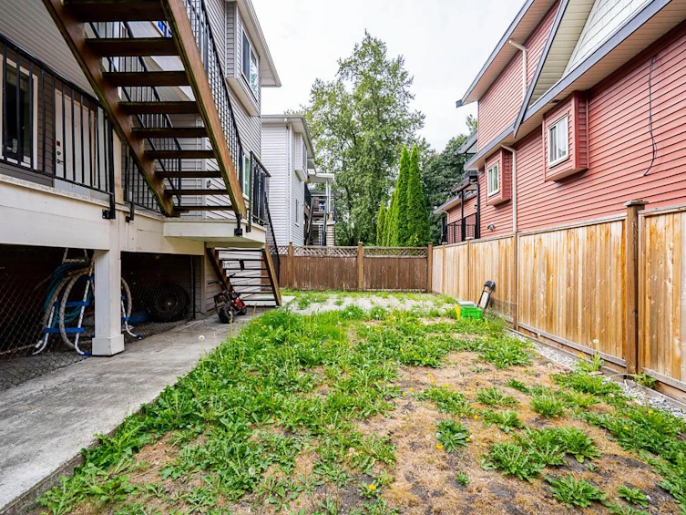 1403 Canil Avenue, New Westminster, BC, V3M 0E2 - 35