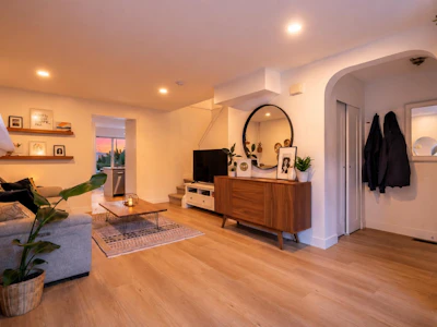 63-18883 65 Avenue - 3