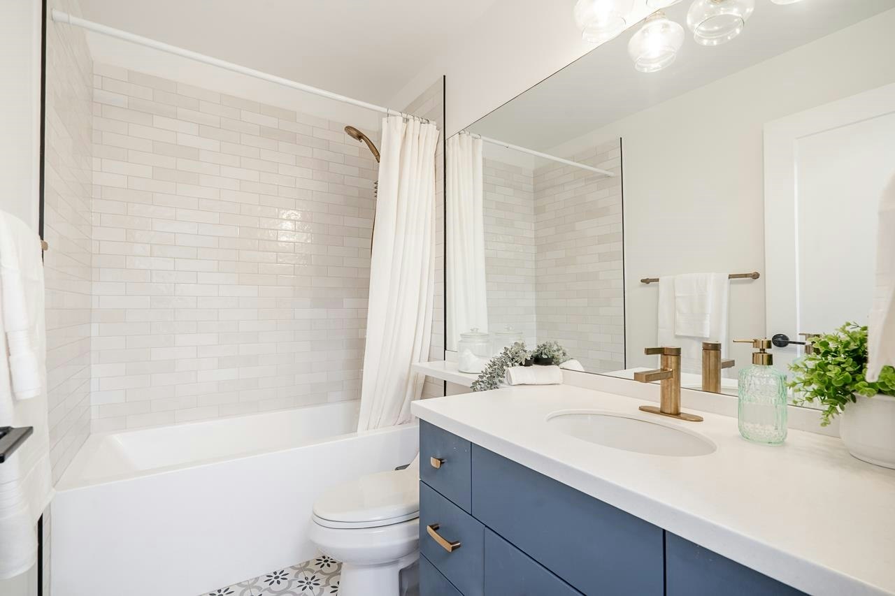 63-18883 65 Avenue, Surrey, BC, V3S 8Y2 - 4