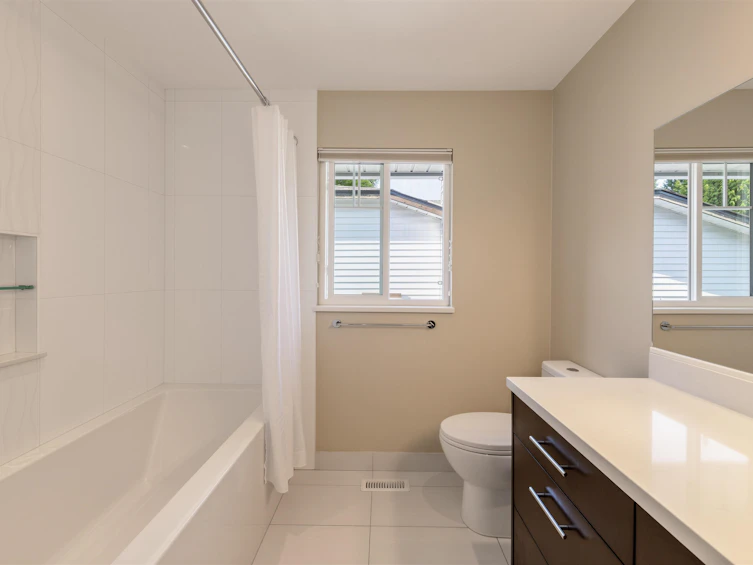 1825 144 Street, Surrey, BC, V4A 7E8 - 37