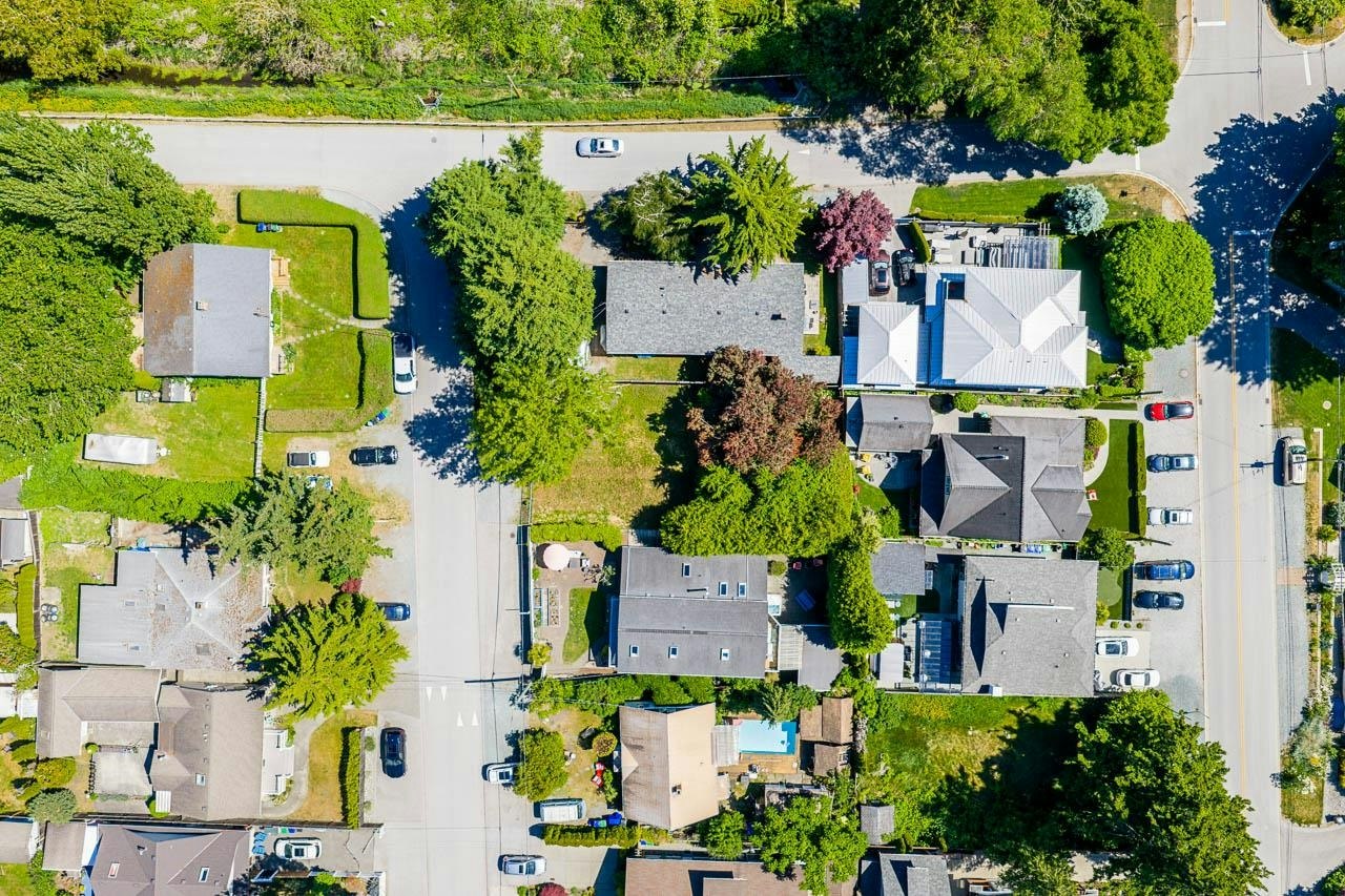12276 Agar Street, Surrey, BC, V4A 3C2 - 10