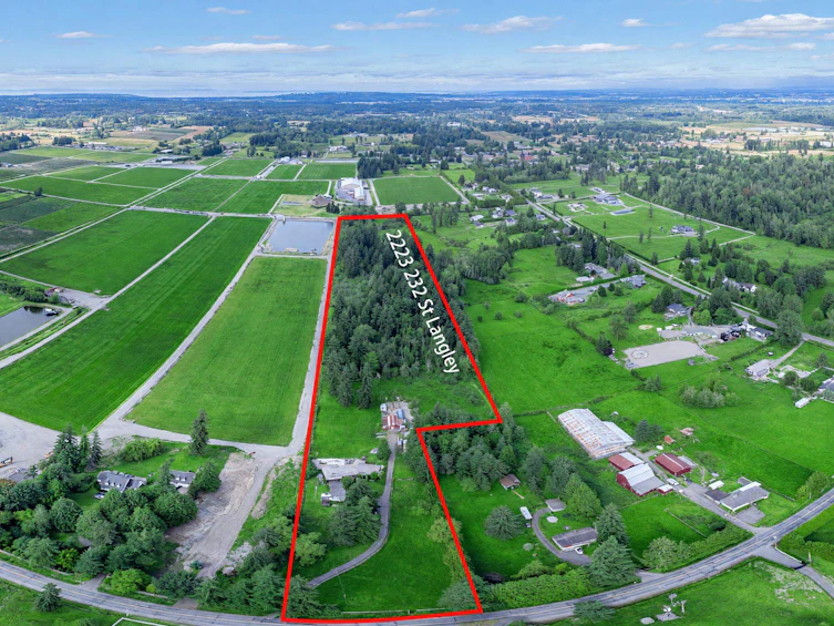 2223 232 Street, Langley, BC, V2Z 2Z9 - 2