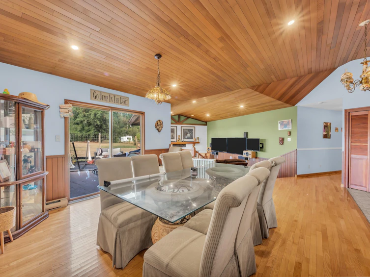 2223 232 Street, Langley, BC, V2Z 2Z9 - 6