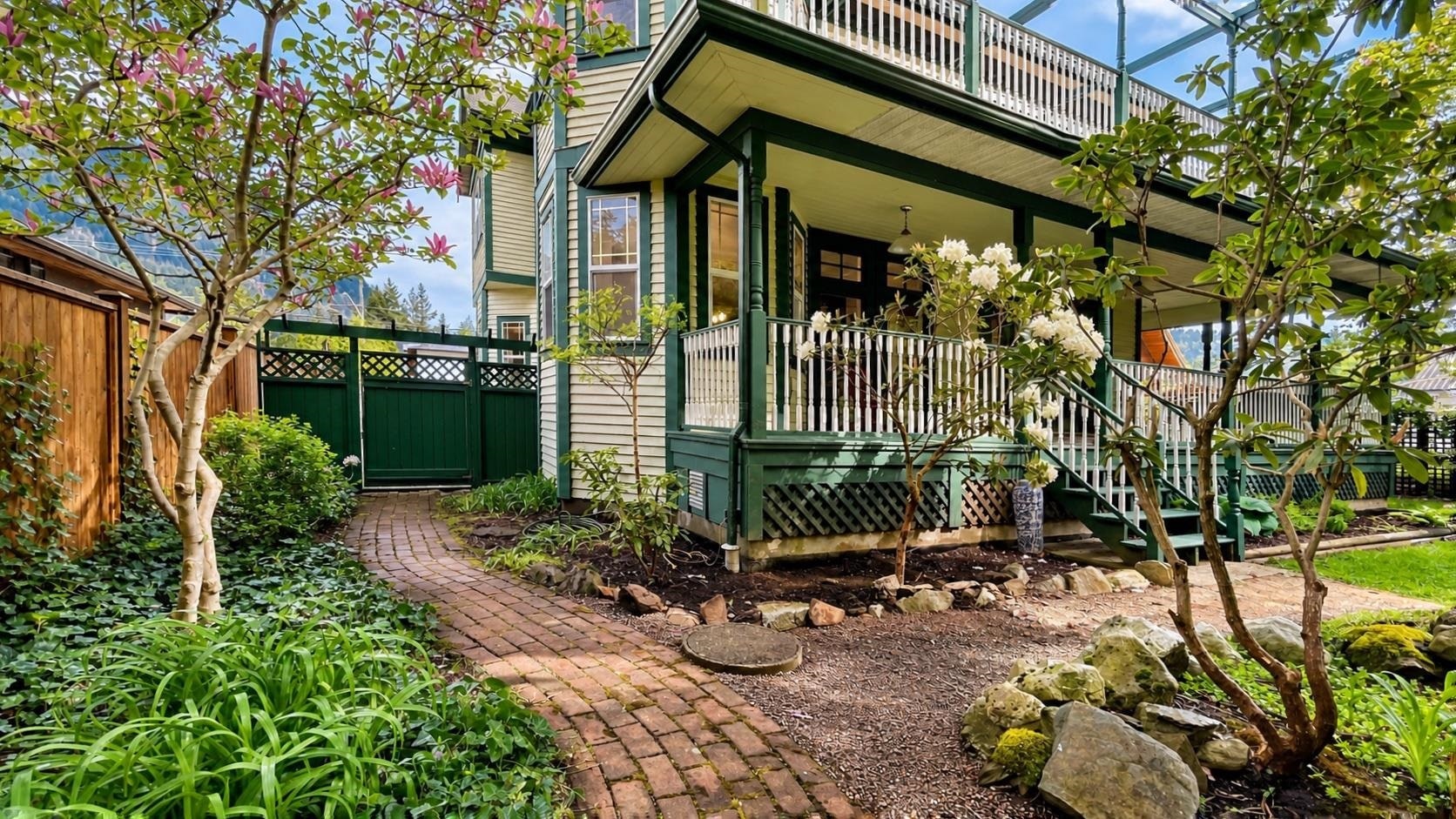 864 Hot Springs Road, Harrison Hot Springs, BC, V0M 1K0 - 37
