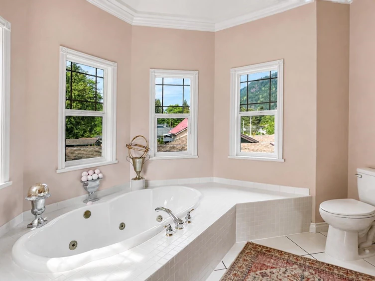 864 Hot Springs Road, Harrison Hot Springs, BC, V0M 1K0 - 32